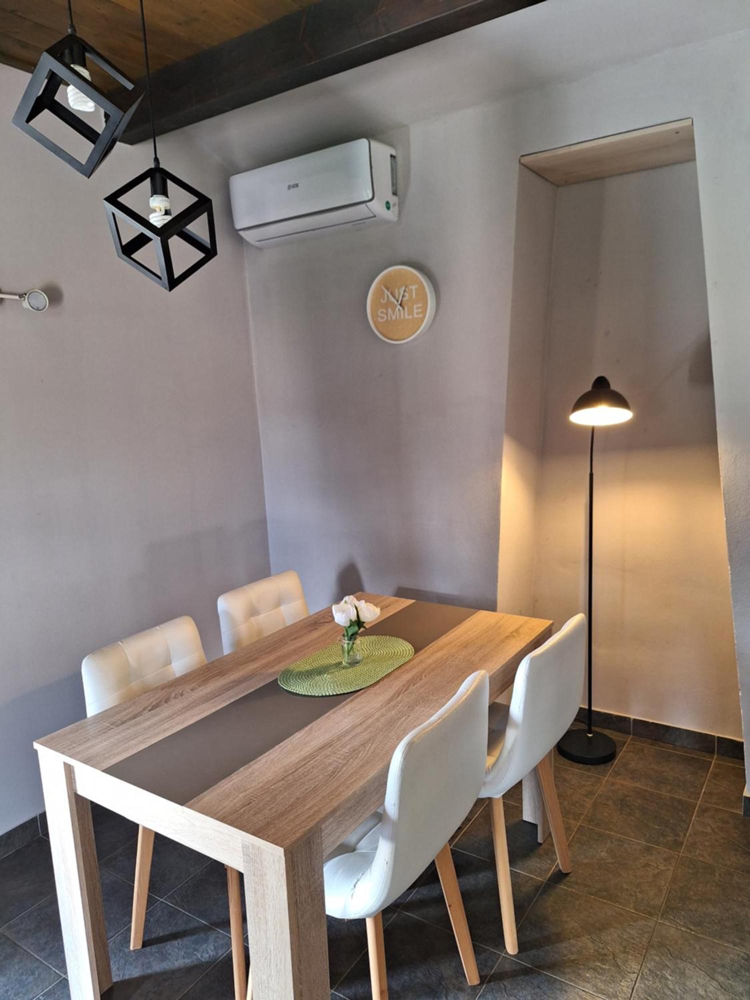 Guest House Flora Pazin Dış mekan fotoğraf